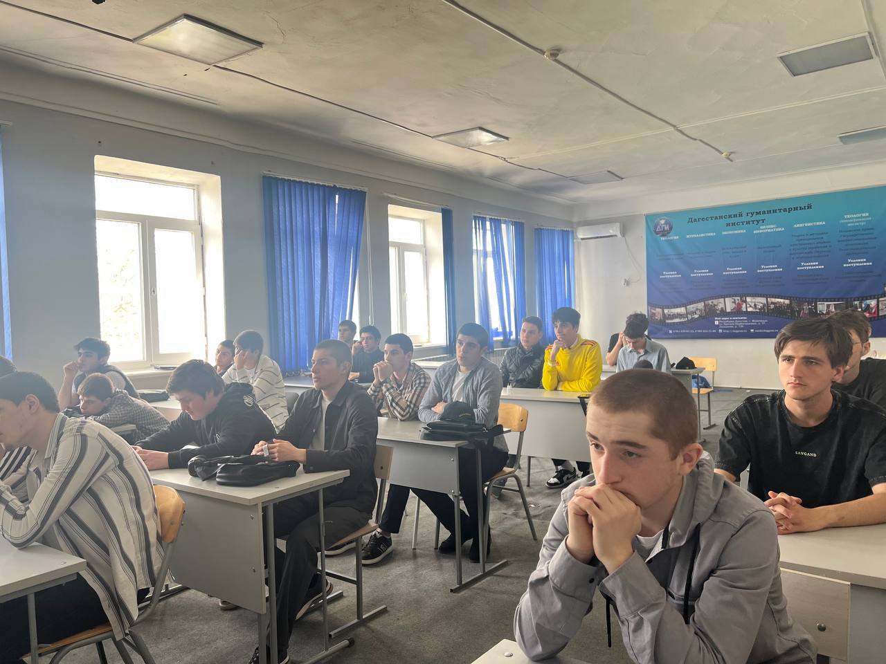 В Гуманитарно-педагогическом колледже прошла лекция о вреде аниме